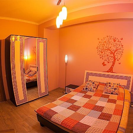 Квартира Подобово В Центрі На Вулиці Краківській 34 Площа Ринок Сам Центер Міста Львова Exterior photo